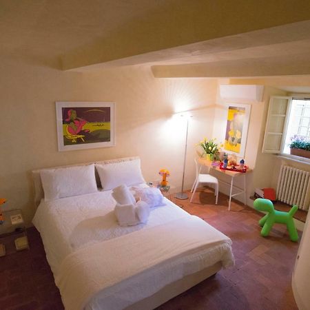 Suite Viola Antica Lucca Exterior photo